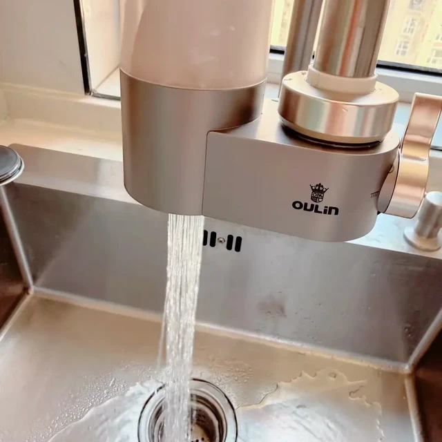 下班回家师傅正在装：3999现结的欧琳净水器，退款作业可以这样抄