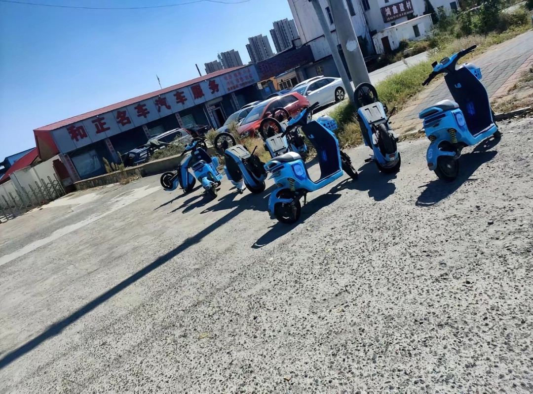 你骑的共享电单车，正在被全网