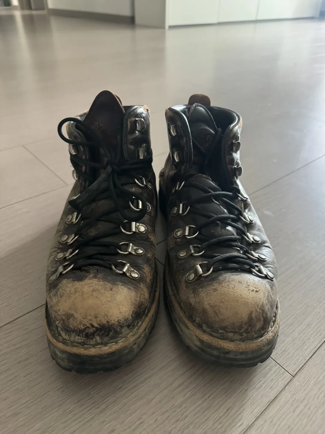 双11付定金前，先把Danner这本“退货账”对完：十余条售后实录、六条渠道条款，权益差比价差更大