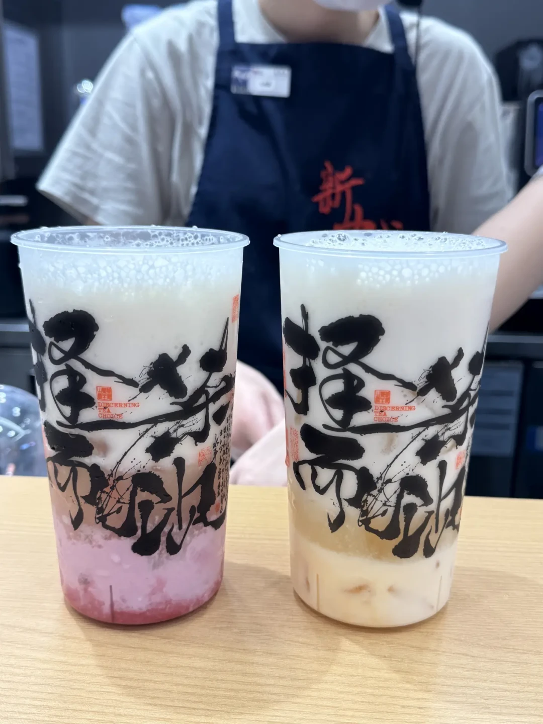 黄油啤酒转岗茶颜的48小时:一半人喊“就这点量”,一半人把泡沫喝干