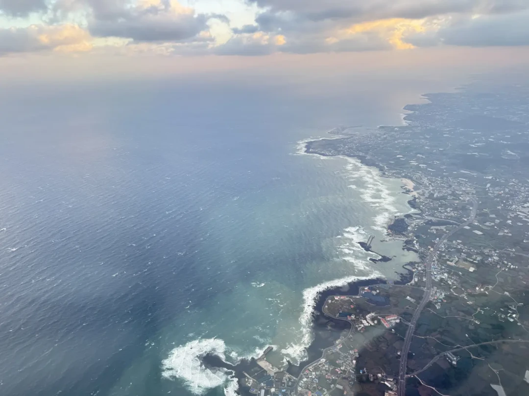 济州往返671含税，7天14个实测价：免签一日游别急着冲，先看清航班几点、托运含不含