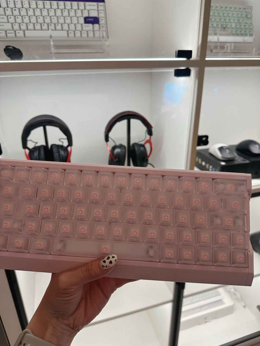 EV63粉武士首次打到1289:双11前抢这波补货之前,先把三笔账算清楚