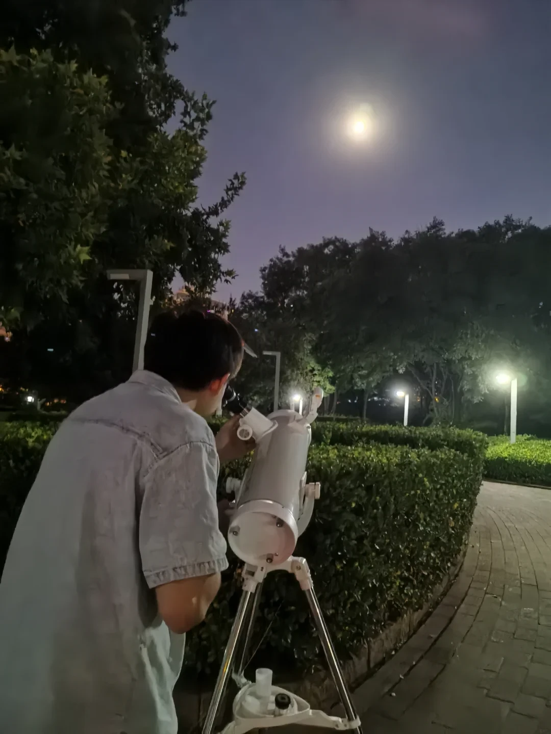 200多块的科学罐头望远镜到底能看啥?月亮管够,星星是彩蛋