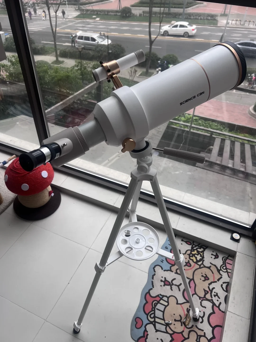200多块的科学罐头望远镜到底能看啥?月亮管够,星星是彩蛋