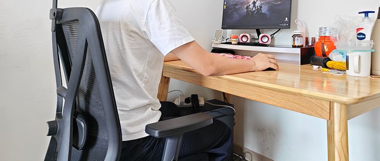 夏草木Fit‑CC实测：一把适配多场景的久坐工学椅