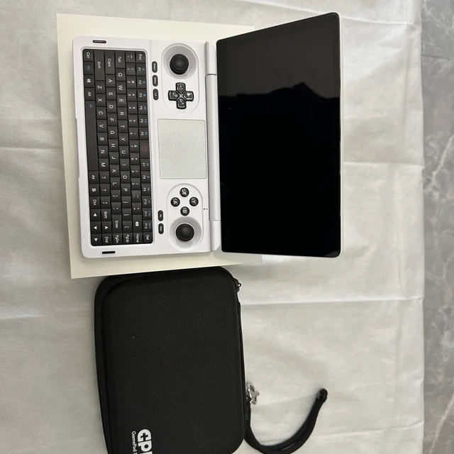 官号丢下"WIN Mini Ultra"：下周公告，7寸翻盖党先别急着接盘HX370，等这3个答案