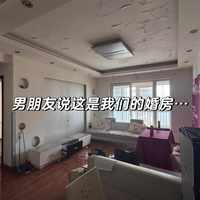 岛台翻车集中在“餐岛一体”：对完两平台42条岛台帖和3篇翻车帖评论区，分水岭不是厨房大小，而是过道90和腿位30这两个数