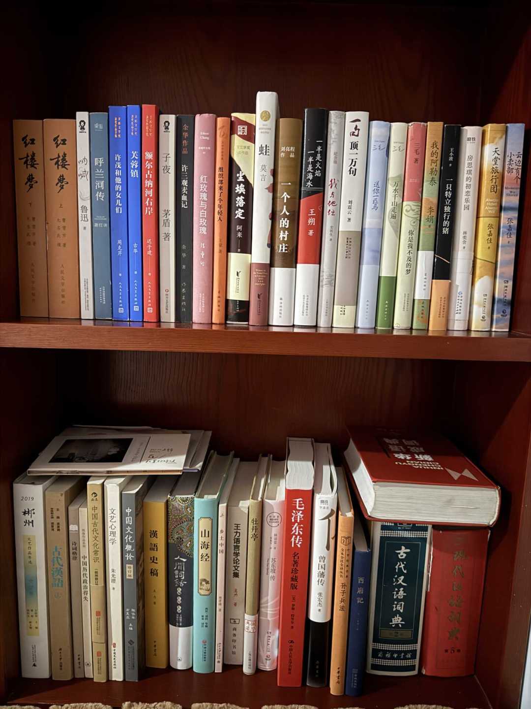 新书定价9年涨了近七成，为什么我买书的钱反而没涨？