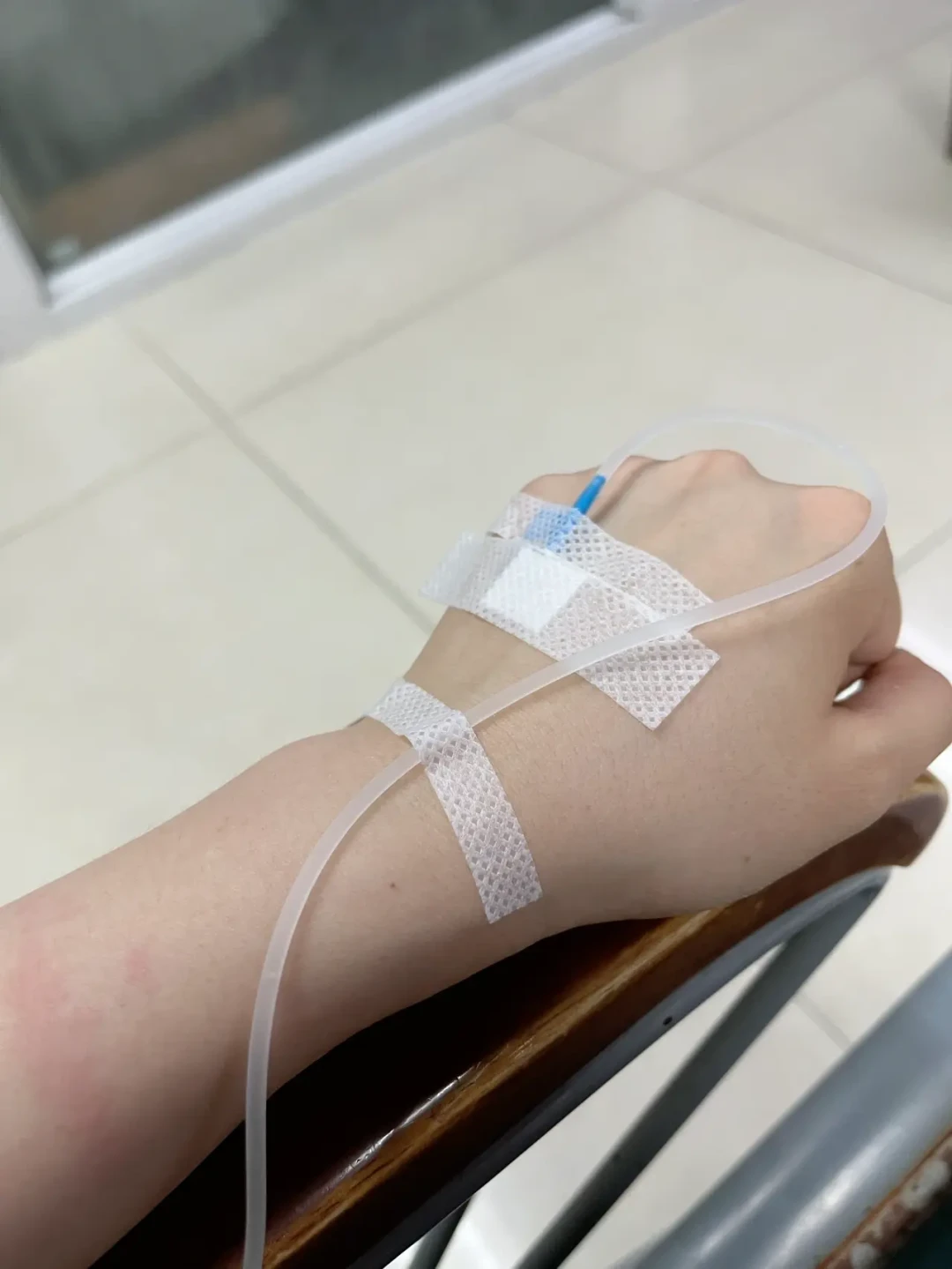 包里常年备着急救包的人，为什么惊恐越发作越勤：427条评论交出的