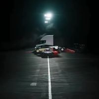 特斯拉Roadster“会飞”了，网友用AI造应用场景：零基础AI绘图提示词攻略