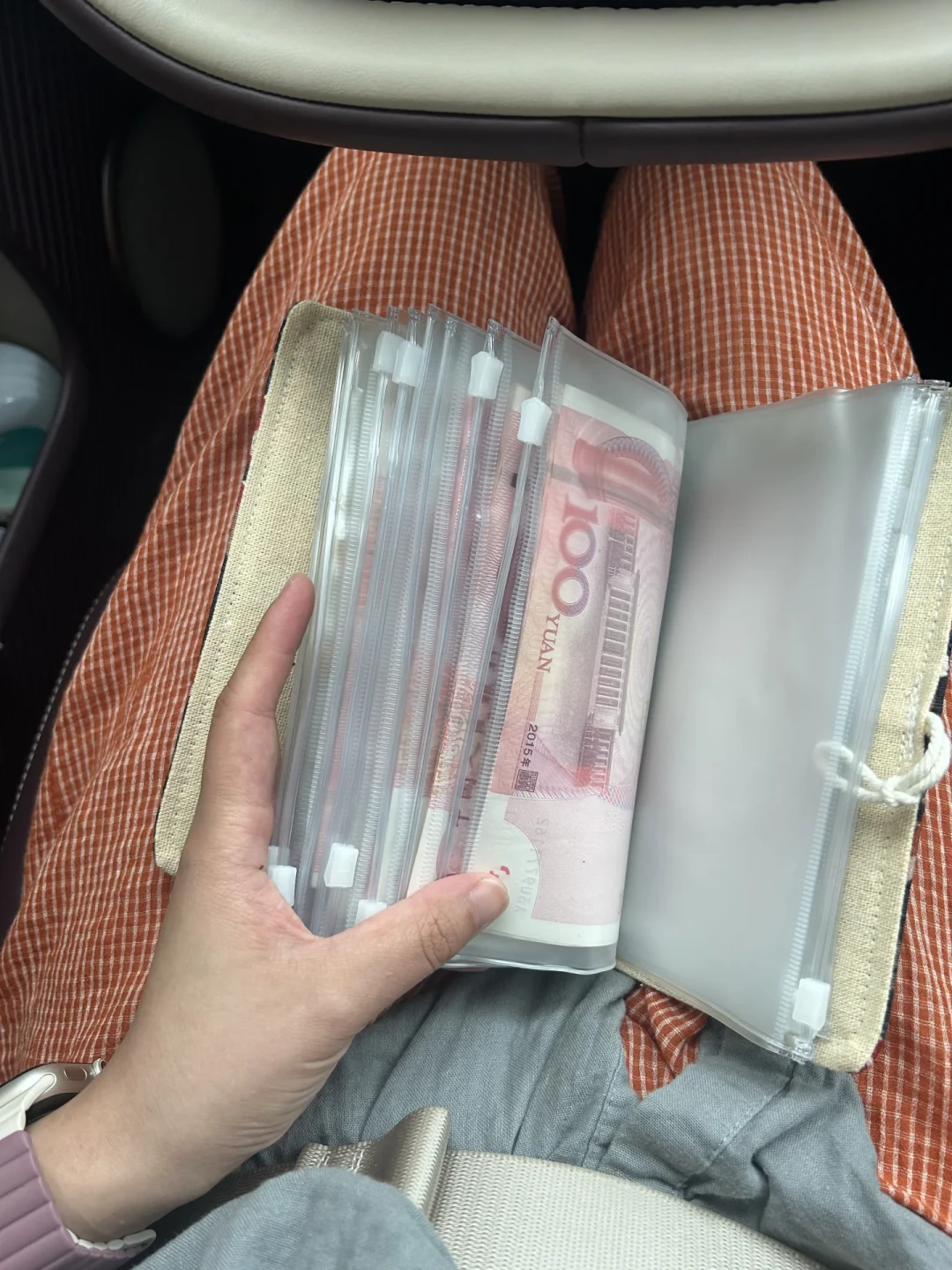 三件套里最难伺候的不是100克黄金，是那50万存款：利率这轮