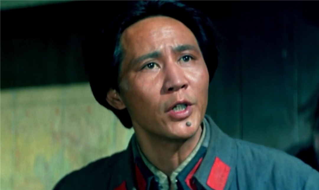 十月最火的战争片，是部43年前的老片：修复版《四渡赤水》B站破280万播放，8.8分的“神版”到底神在哪？