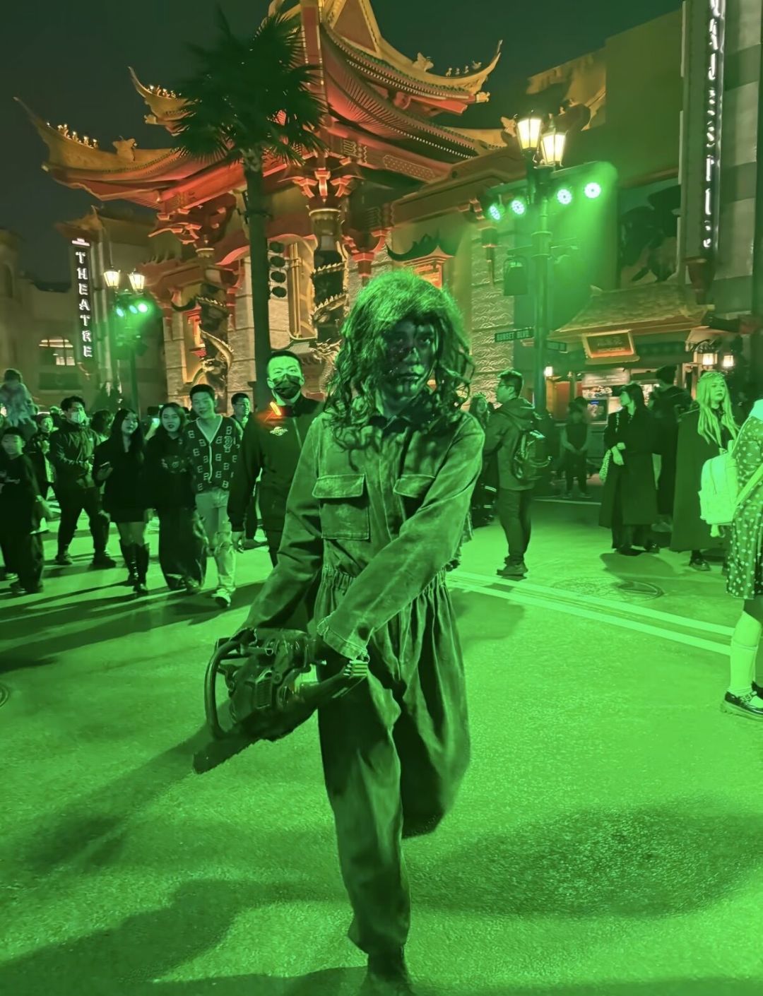只剩10个有鬼夜:17点开门的鬼屋账、200元起的速通门槛,北环万圣季该冲哪晚