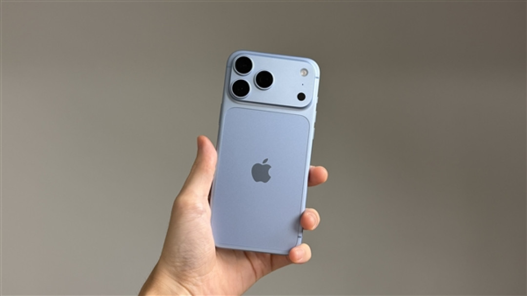 苹果客服回应货轮沉没大量iPhone漂浮海面:没有相关通知