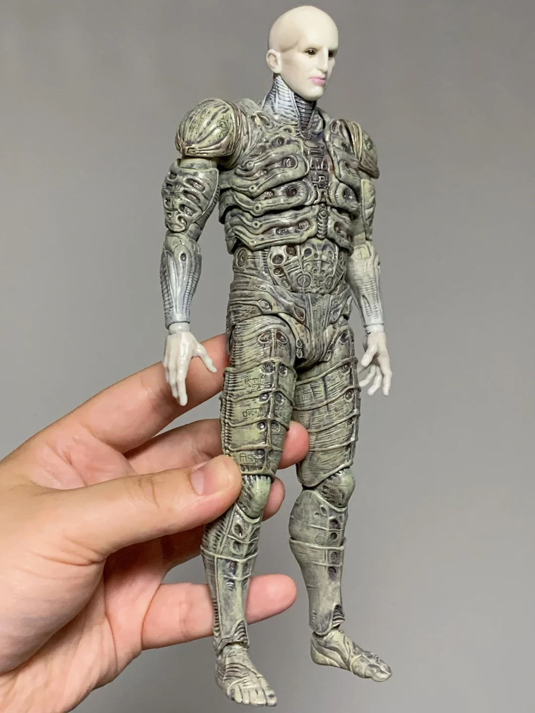 断腕风波大半年后,52TOYS异色异形开卖:249的关节争气吗