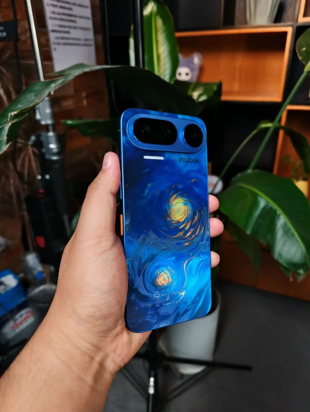 星空典藏版把全场看懵:NaviX Ultra亮新色、没定上市时间,双11前先把三笔账算完