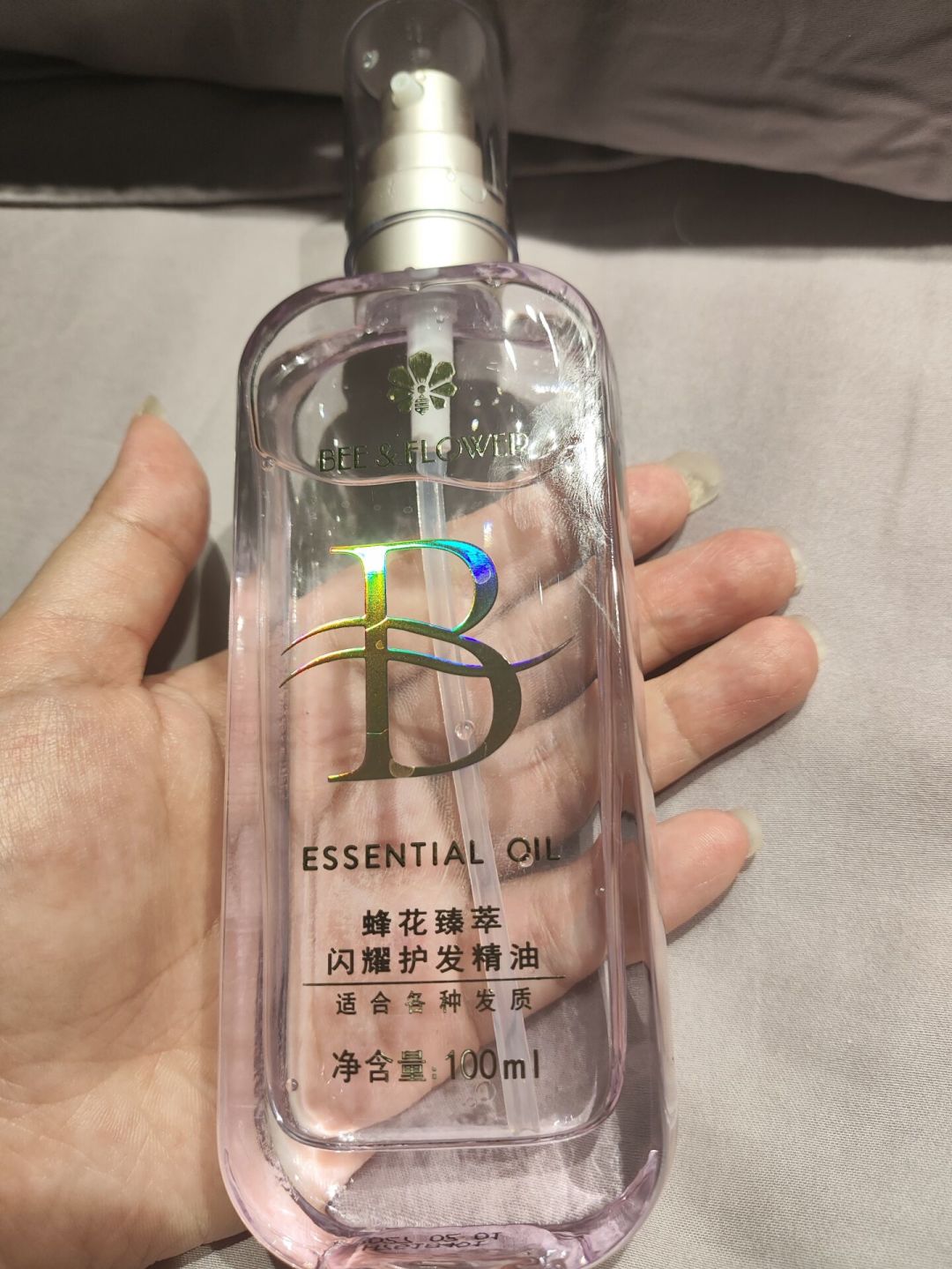 从蜂花到卡诗：把护发精油的成分表摊开，30元到300元差的是肤感，不是修护力