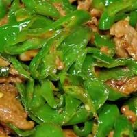 用青椒炒牛肉唤醒秋季食欲的实践