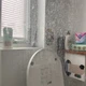 淋浴房玻璃水垢擦不净？先换清洁剂，再换工具