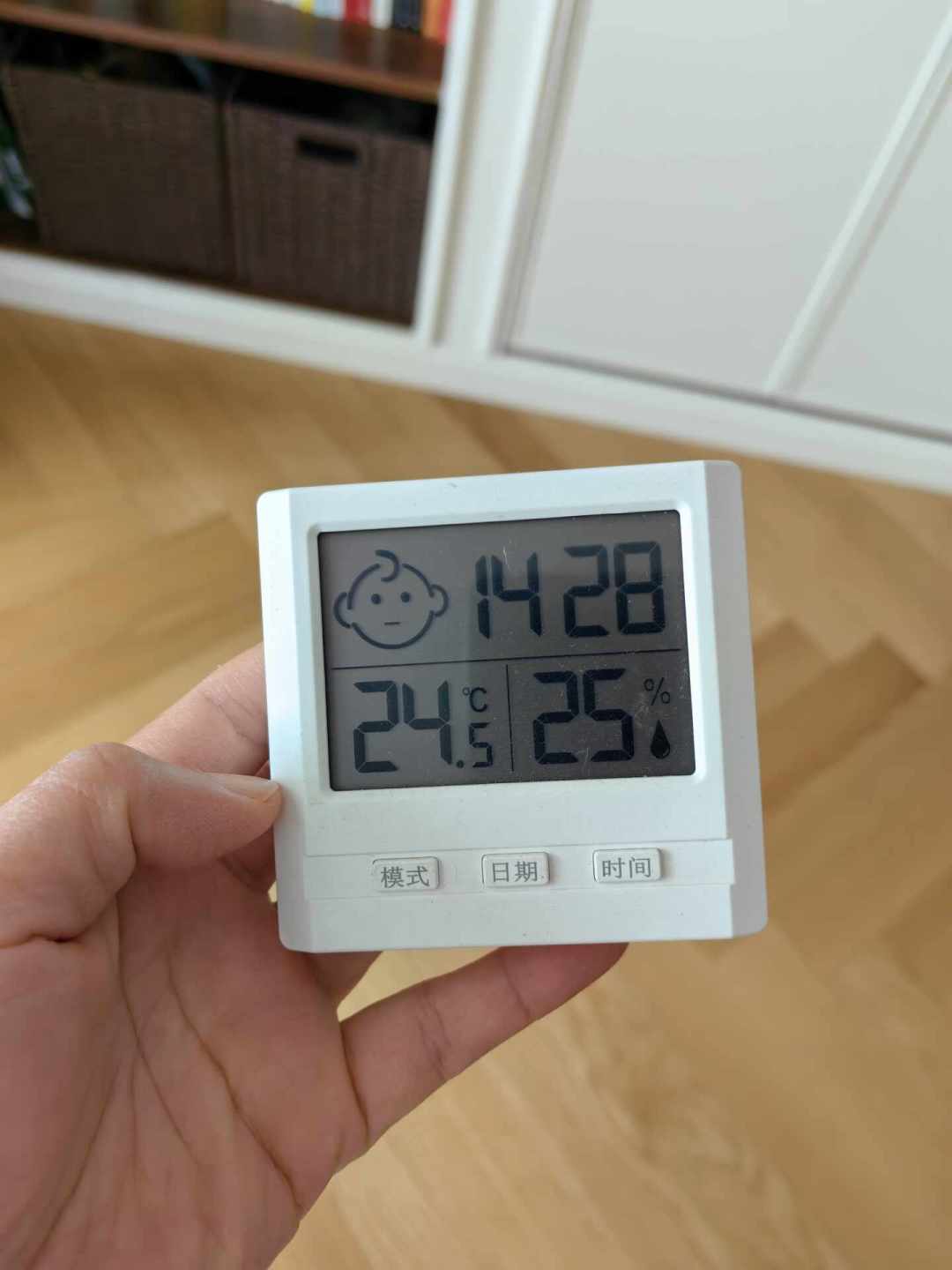 35dB和500ml/h不在同一档测:儿童房的"静音"加湿器,还值不值得买?