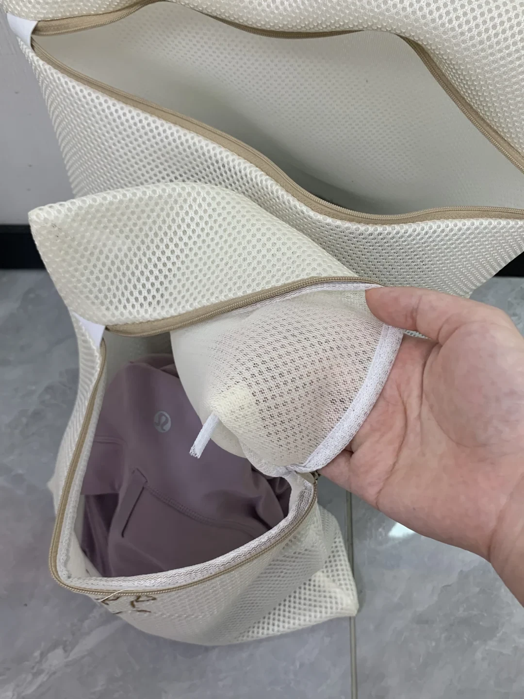 洗衣袋防起球防缠绕,不防染色,要不要买?