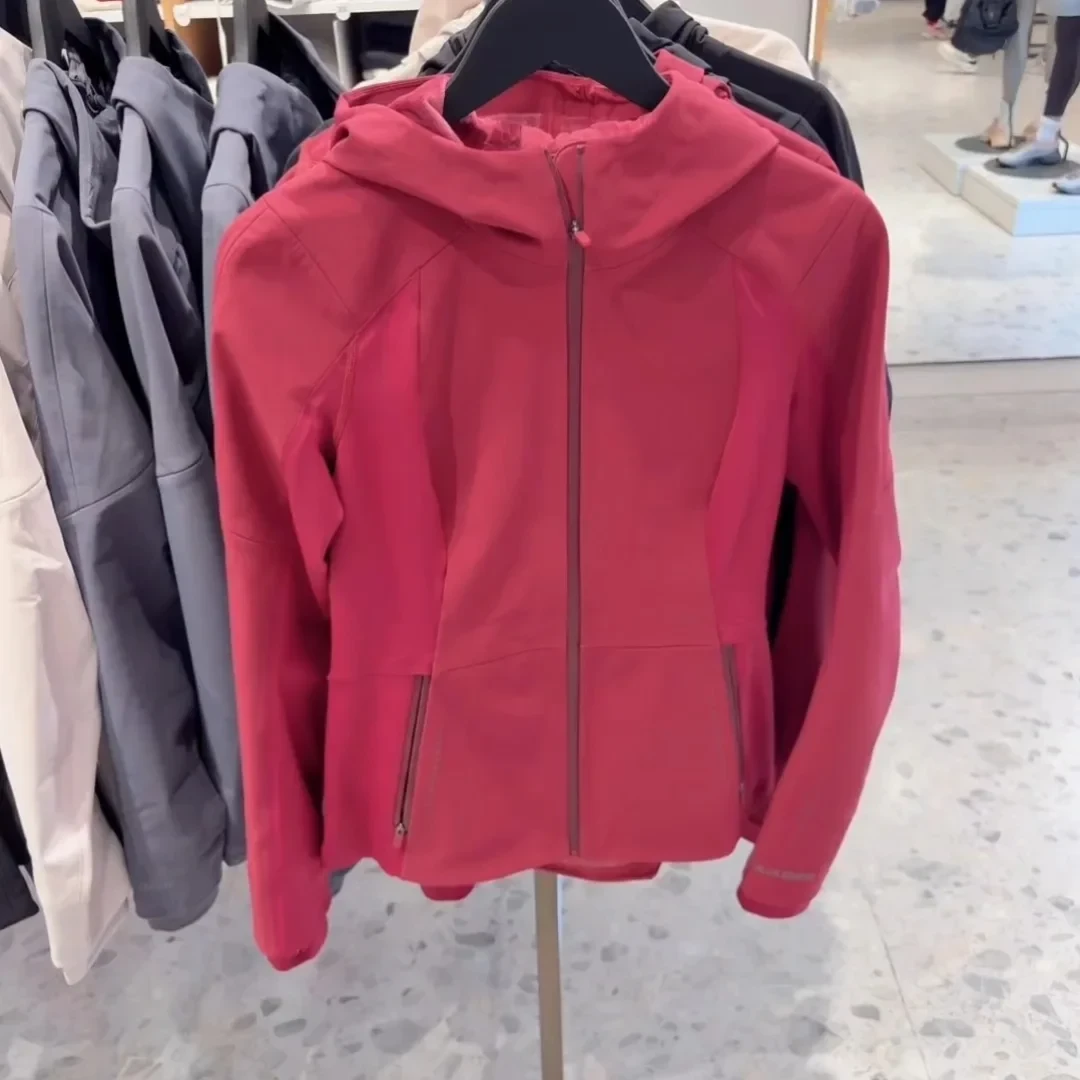 「奥莱5折起、3件580」撞上「1299-100券只圈衣服」:lululemon双11算账党,先把价梯、渠道、码数这三本账对完
