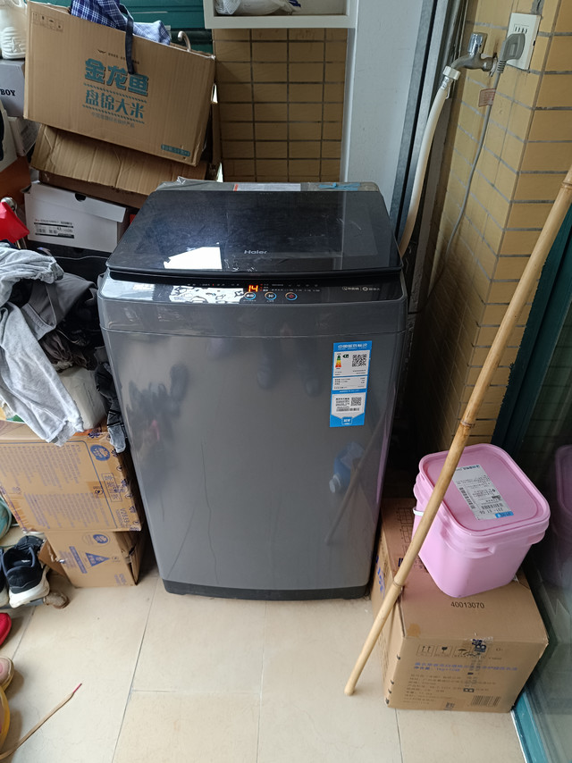 不到一千元的海尔12公斤波轮 实用不花哨