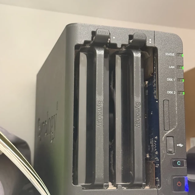 双十一想靠群晖退订iCloud月租的，先对完断点、异地、常用库这三本账
