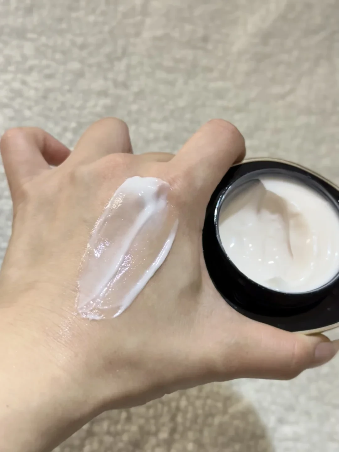 2800元的娇韵诗
