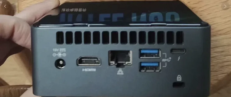 二手鱼塘惊现豪华版NUC10i7FNH！32G+512G+黑苹果卖2250元，值吗