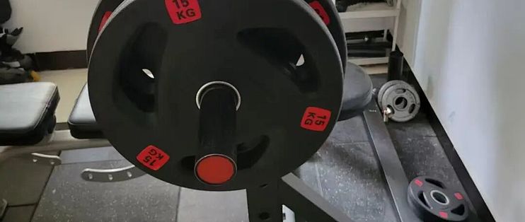 深蹲一上大重量就歪？这个差距不会自己练平