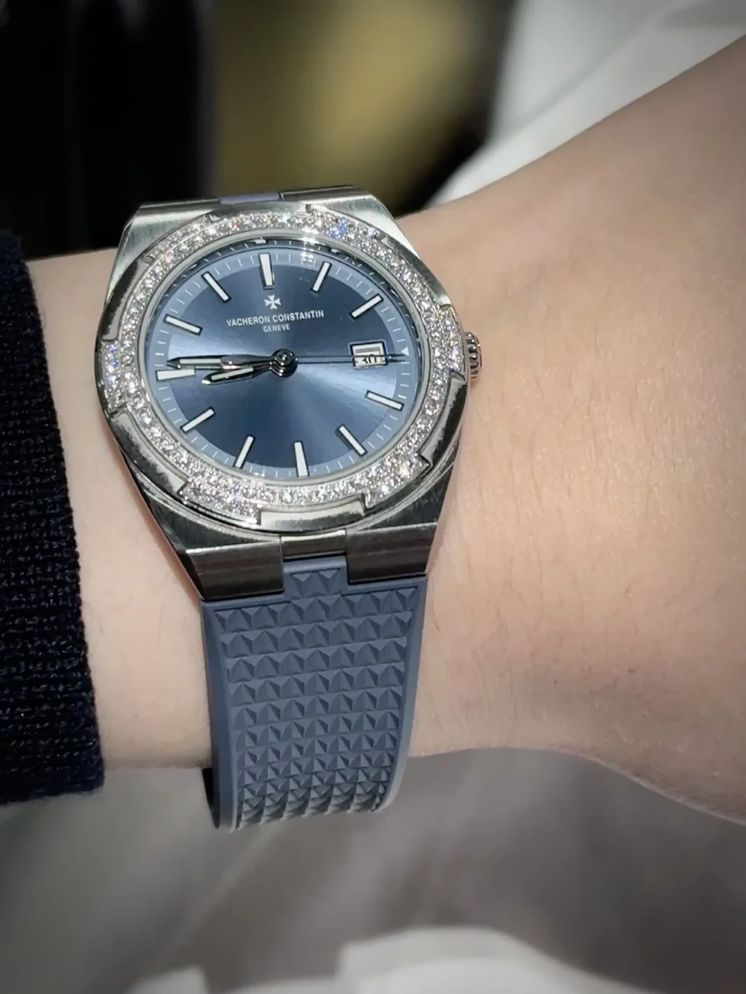 积家15号涨完,雪碧圈已