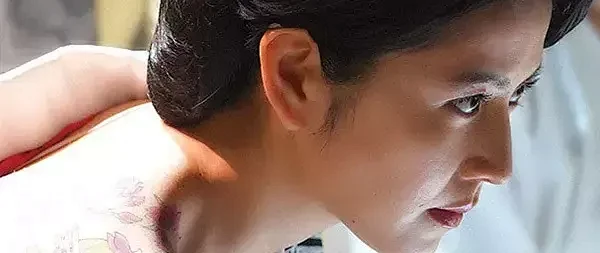 日本国民级女神的剧，就这么不在乎世俗眼光吗
