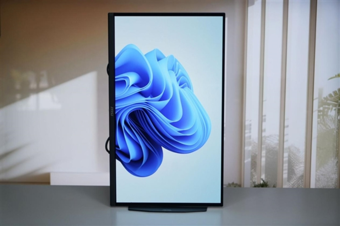 320Hz高刷屏!微星MAG OLED 271QPX32图赏