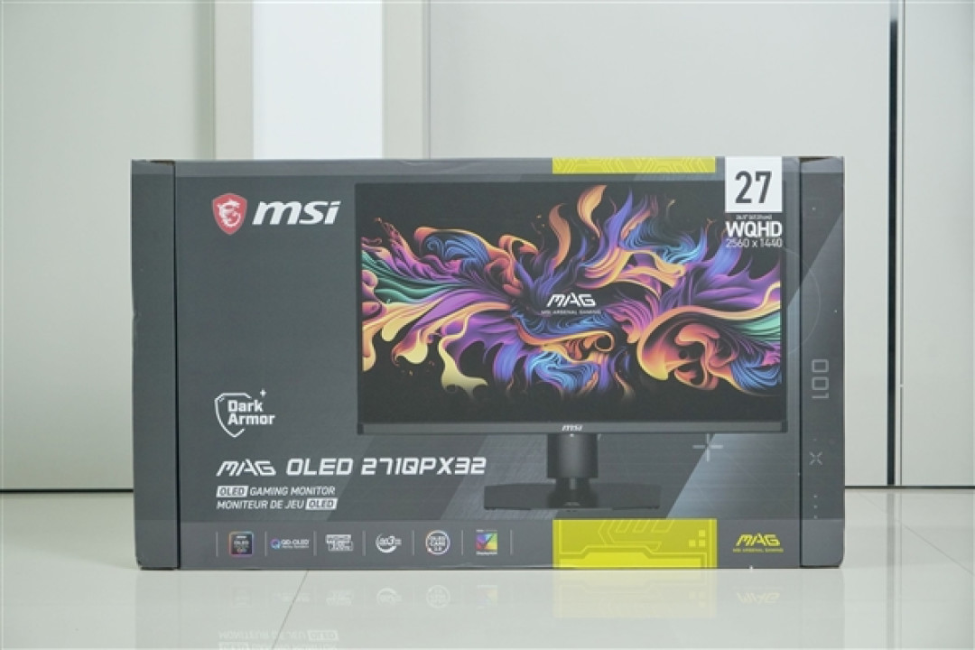 320Hz高刷屏!微星MAG OLED 271QPX32图赏