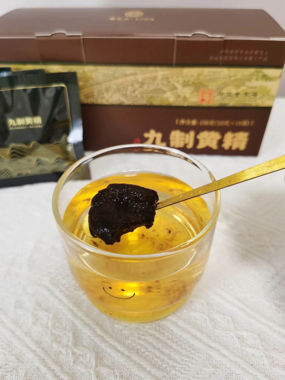 满屏“养生血脉觉醒”的种草波里:雷允上九制黄精,先算完每克价再决定囤不囤