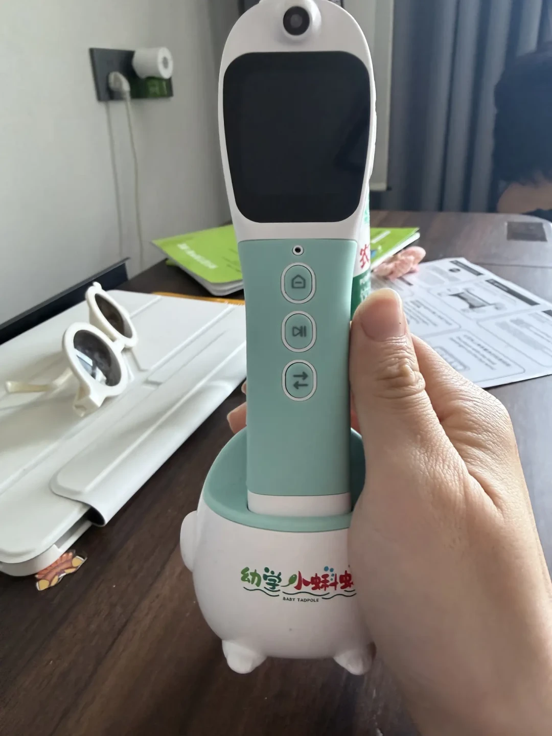 退货期关闭前,先对一遍小蝌蚪点读笔的6条劝退吐槽:4条有修法,1条是结构性边界