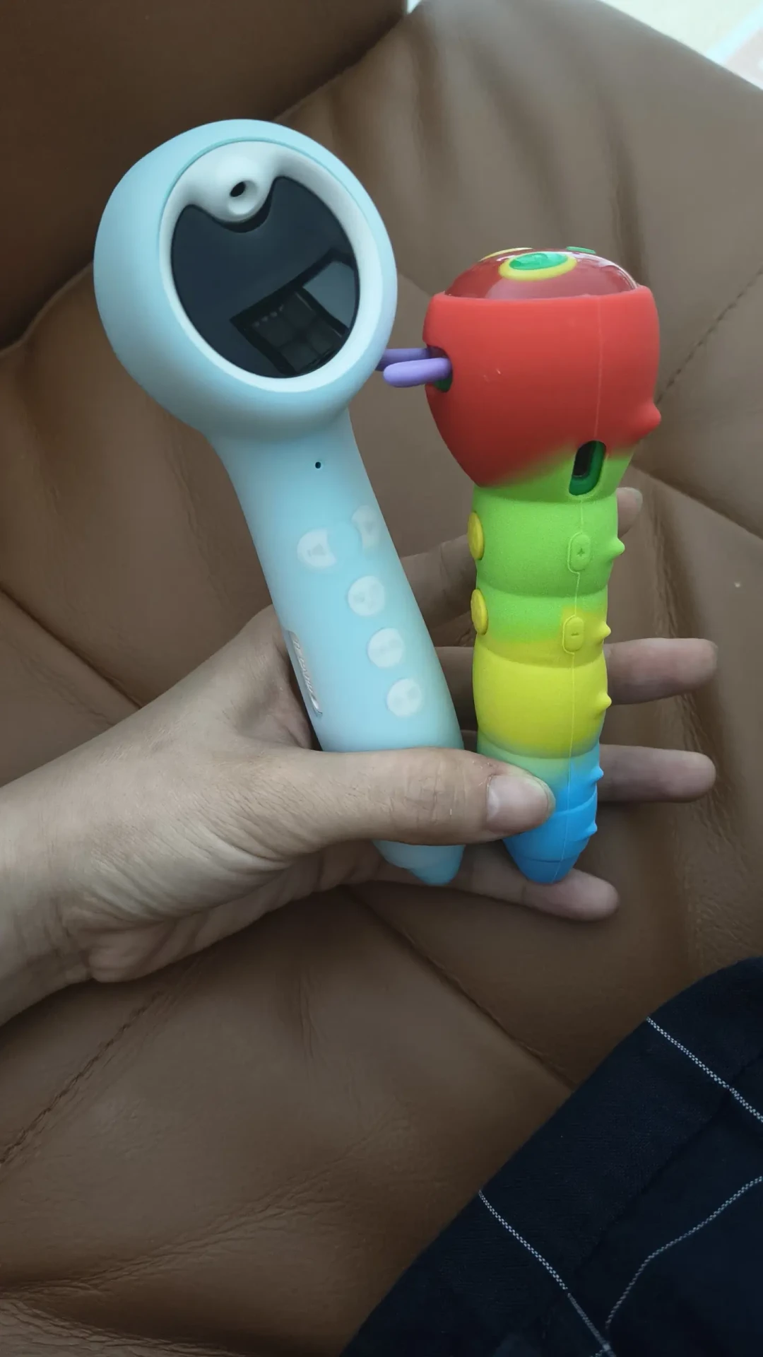 退货期关闭前,先对一遍小蝌蚪点读笔的6条劝退吐槽:4条有修法,1条是结构性边界