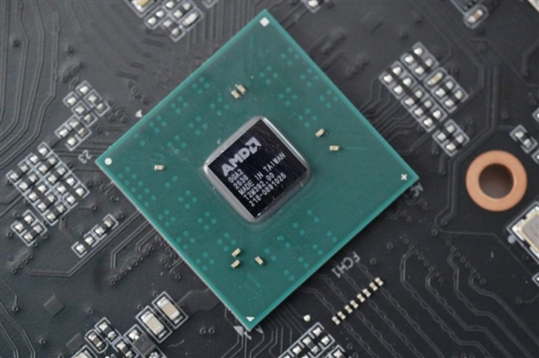 锐龙9000新搭档!七彩虹iGame X870E ULTRAS主板图赏