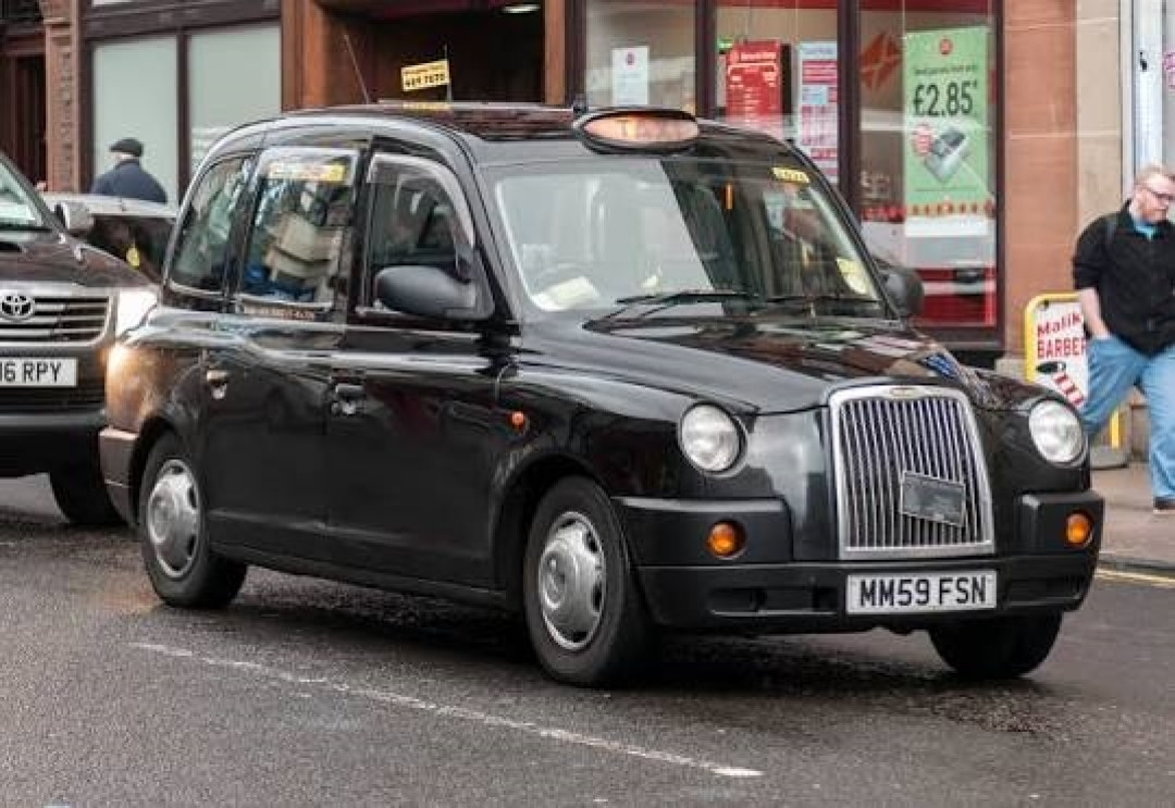 打不赢也告不成!伦敦黑色出租车对Uber的2.5亿英镑索赔 被一纸裁定挡了回去