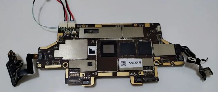硬核脑洞｜XR2主板改造思路：优先自带屏幕盒子，而非电视
