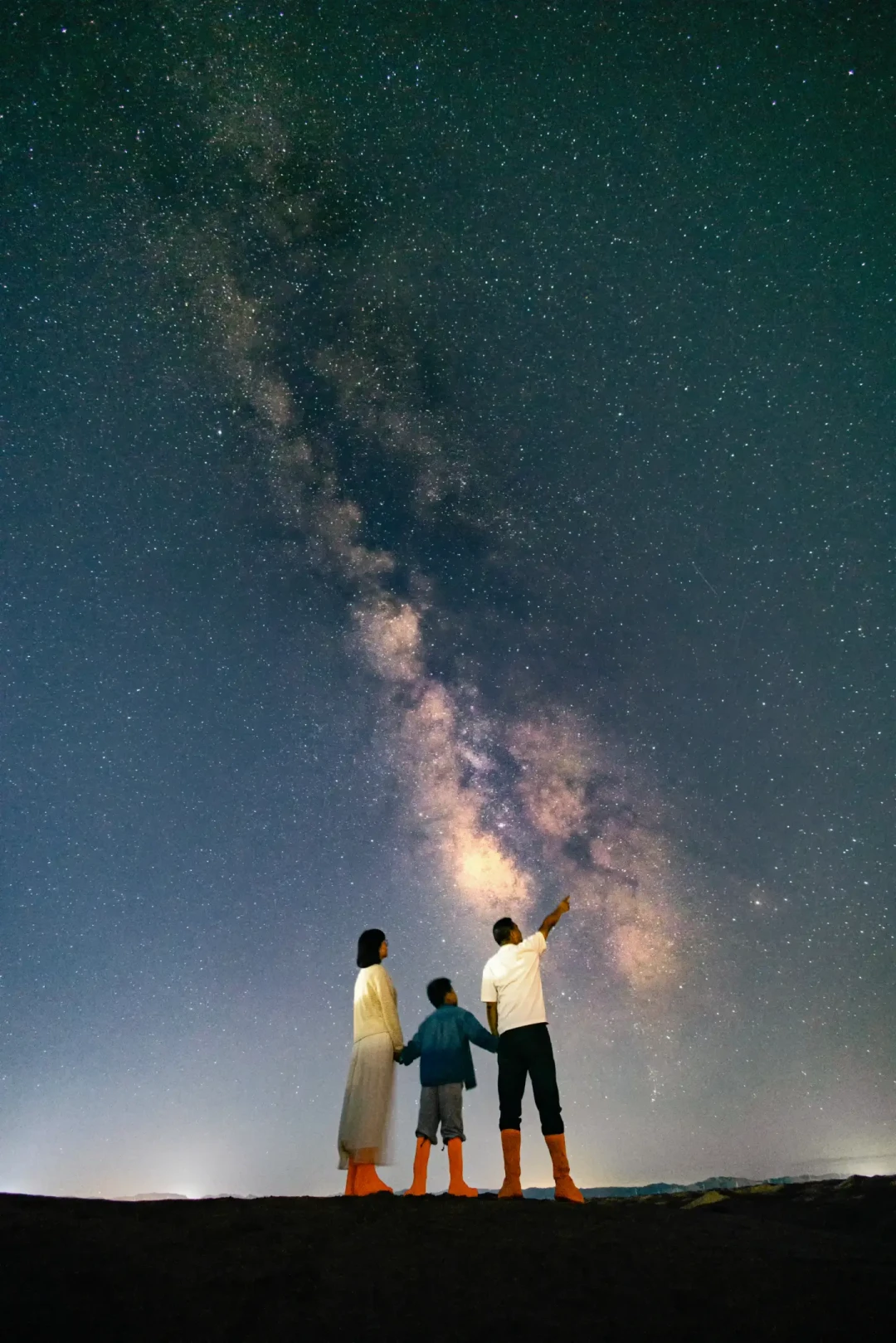 沙漠星星酒店带娃实测:木屋小、观星挑农历、周边玩两天