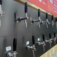 打酒铺的白酒15元/斤起，老酒友为什么还在蹲玻汾？我把全国打酒铺的“去包装账”算了一遍