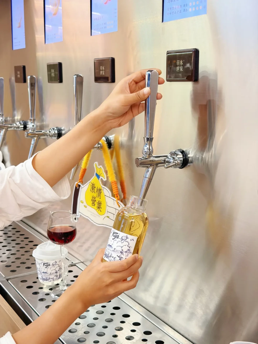 打酒铺的白酒15元/斤起，老酒友为什么还在蹲玻汾？我把全国打酒铺的“去包装账”算了一遍