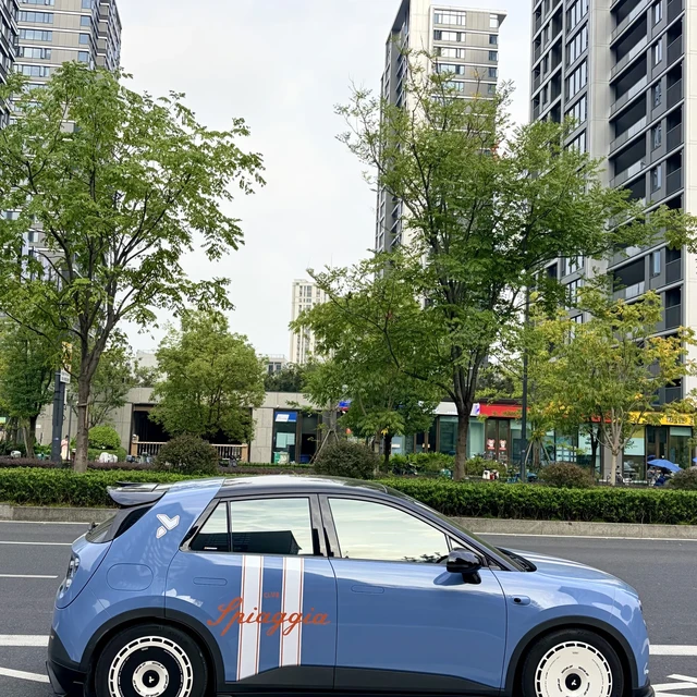 萤火虫60度大电池这周五上市、权益8天后到期：等不等、锁不锁，先对完“路线上的五代站”和“399月租”这两个数