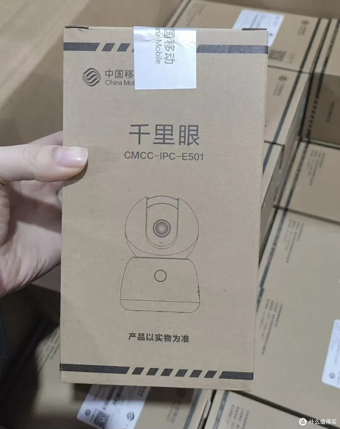 宽带送的家用摄像头要不要留:流量到期、锁卡、云存储续费,先算三笔账