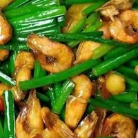 韭菜炒河虾的烹饪步骤解析