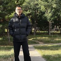 VBREX 羽绒服实测内置石墨烯技术,上身升温实测,户外硬核外套