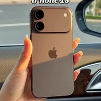 iPhone18外观曝光：Pro同款横向大矩阵双摄、三色首曝，这设计值得等吗