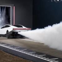 特斯拉只能飞 5 秒？科学家称其为「放屁车」，联邦航空局：不符合航空器定义